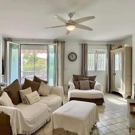 Apartamento Palmeras 3,