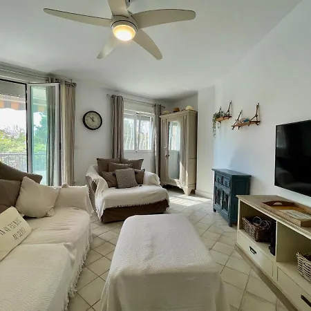 Apartment Palmeras 3, *