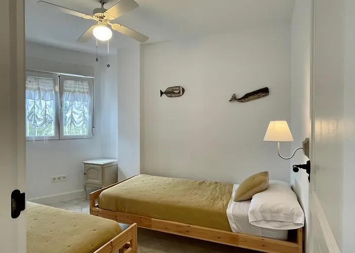 アパート Palmeras 3, ネルハ